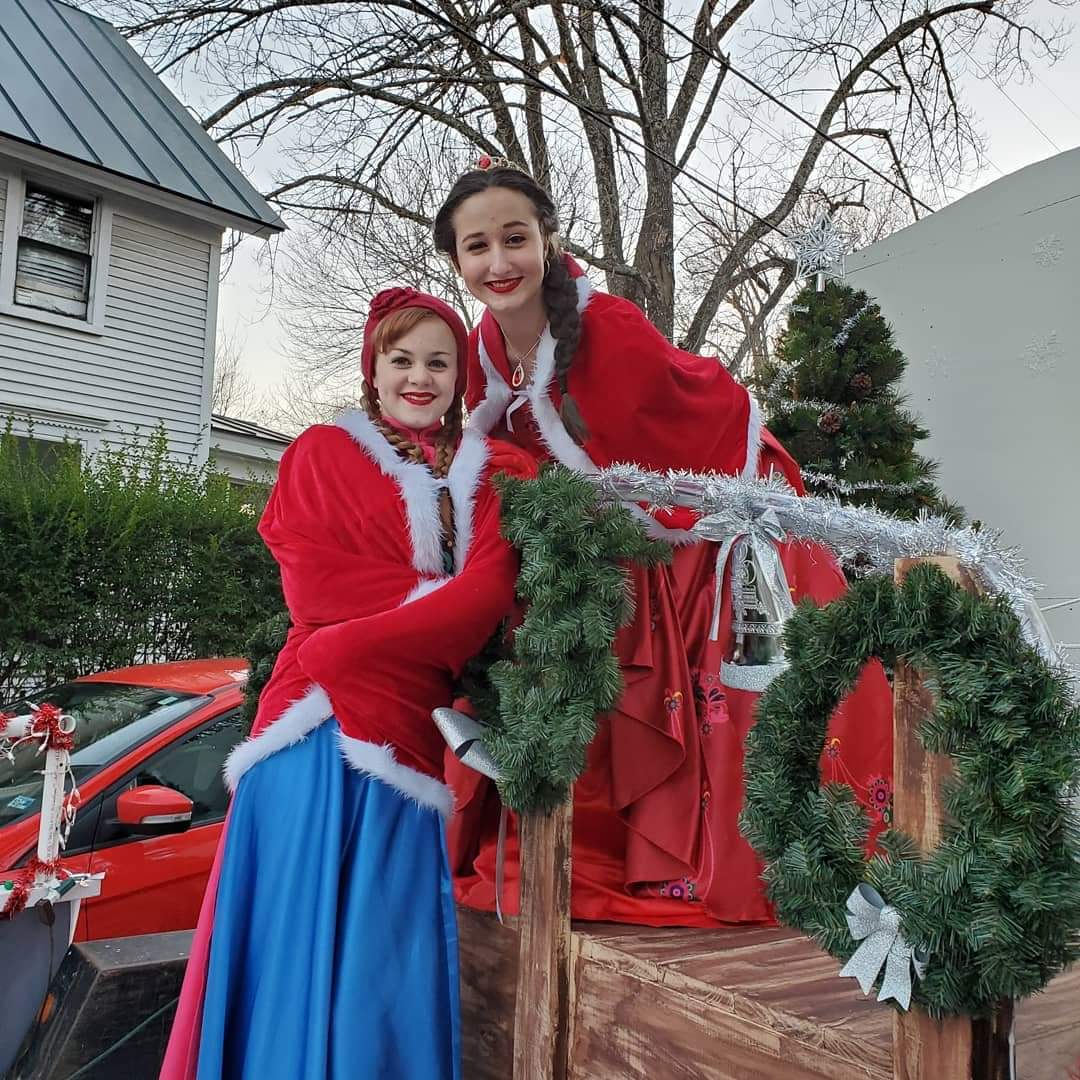 2019 Bowling Green Parade of Lights Aspire Christian Theatre